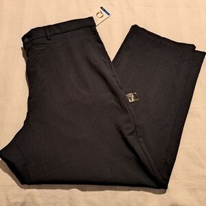 Haggar men's size 42 x 30 performance cool 18, expandable waist, blue pants, New